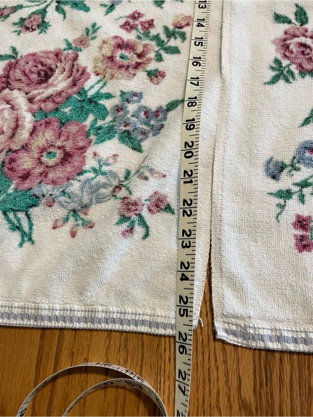Floral Rose Print Bath Towel Set - Cream and Pink